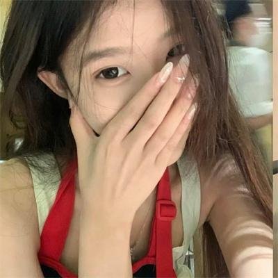 三条黑暗的街道